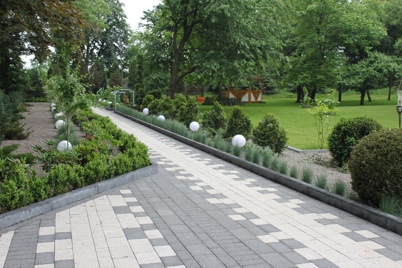 Palac Ogrodowa Тарновськє-Гури Екстер'єр фото